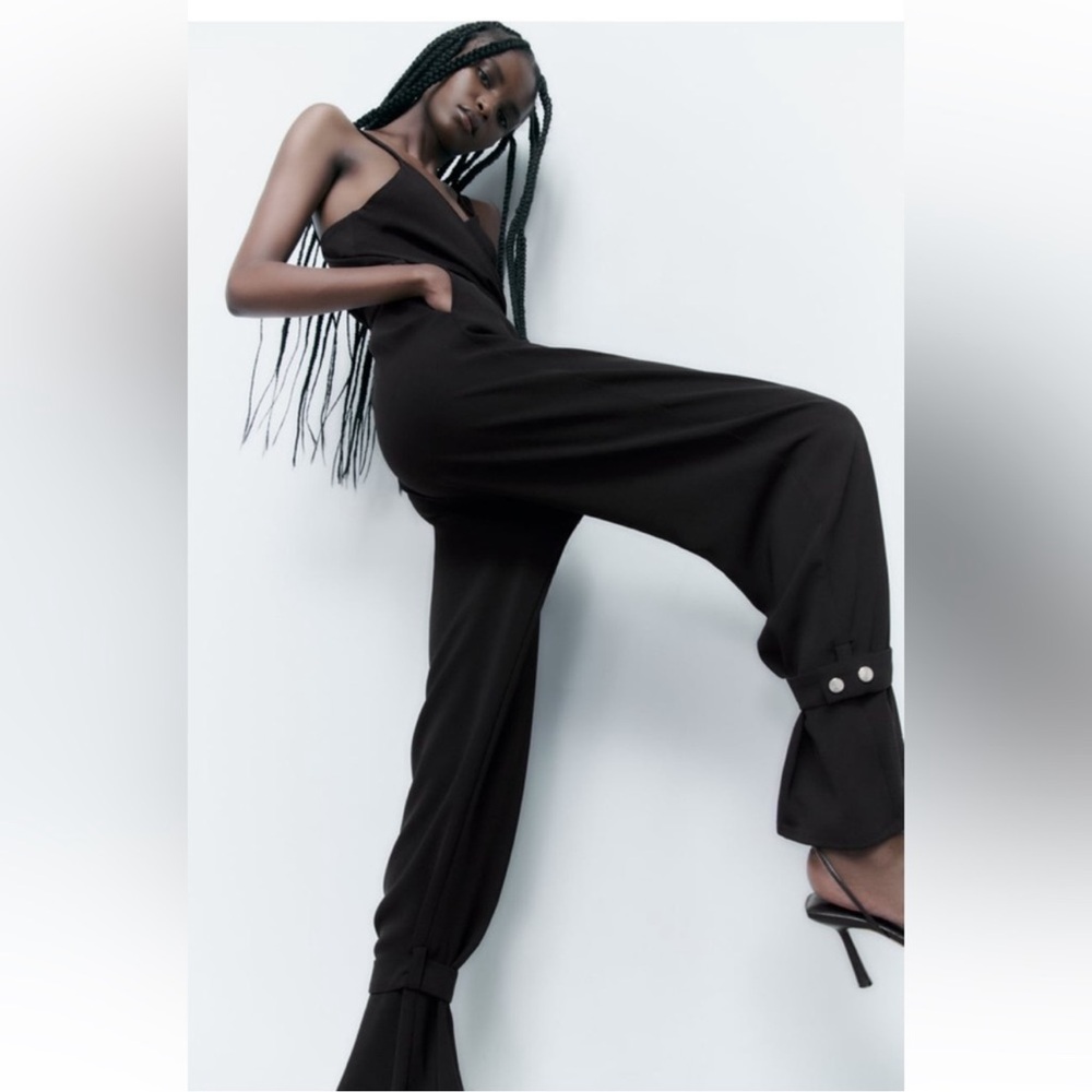 Zara cuffed ankle jumpsuit. Size medium. Black. EUC. - Picture 6 of 9